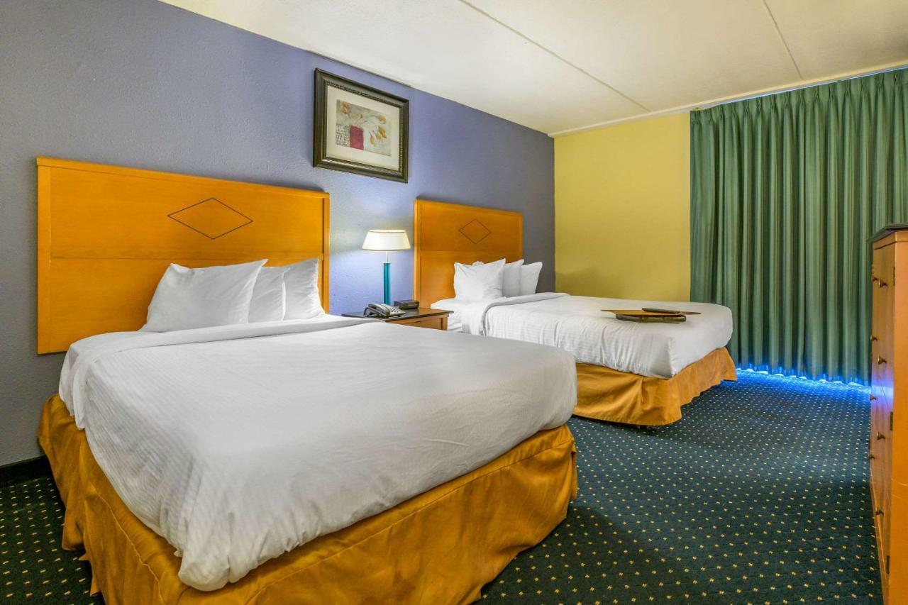 Aire Hotel Lebanon Hershey Esterno foto