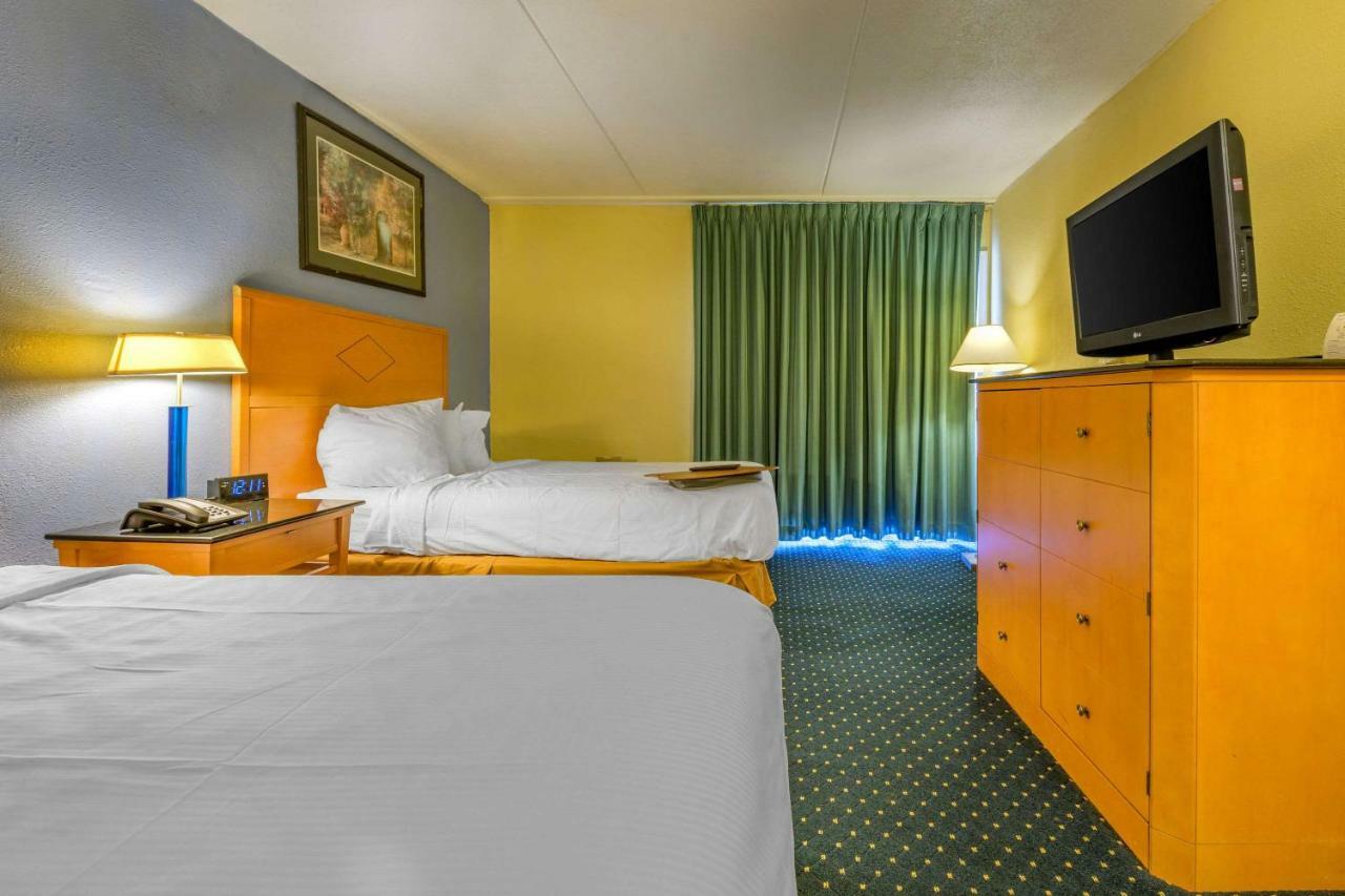 Aire Hotel Lebanon Hershey Esterno foto