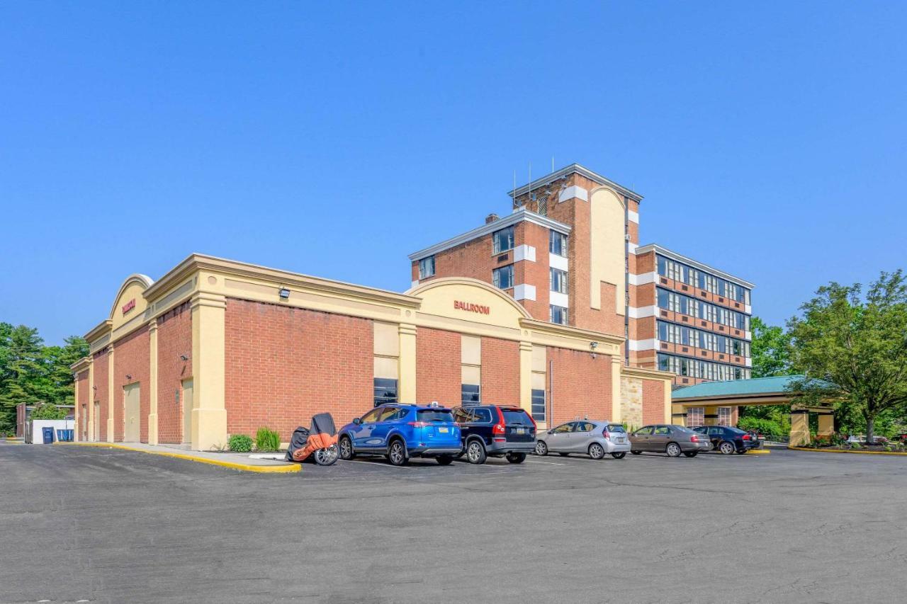 Aire Hotel Lebanon Hershey Esterno foto