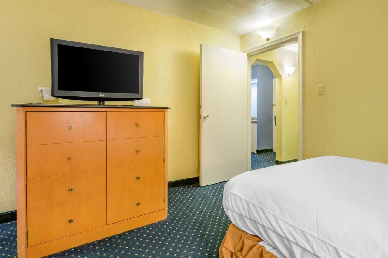 Aire Hotel Lebanon Hershey Esterno foto